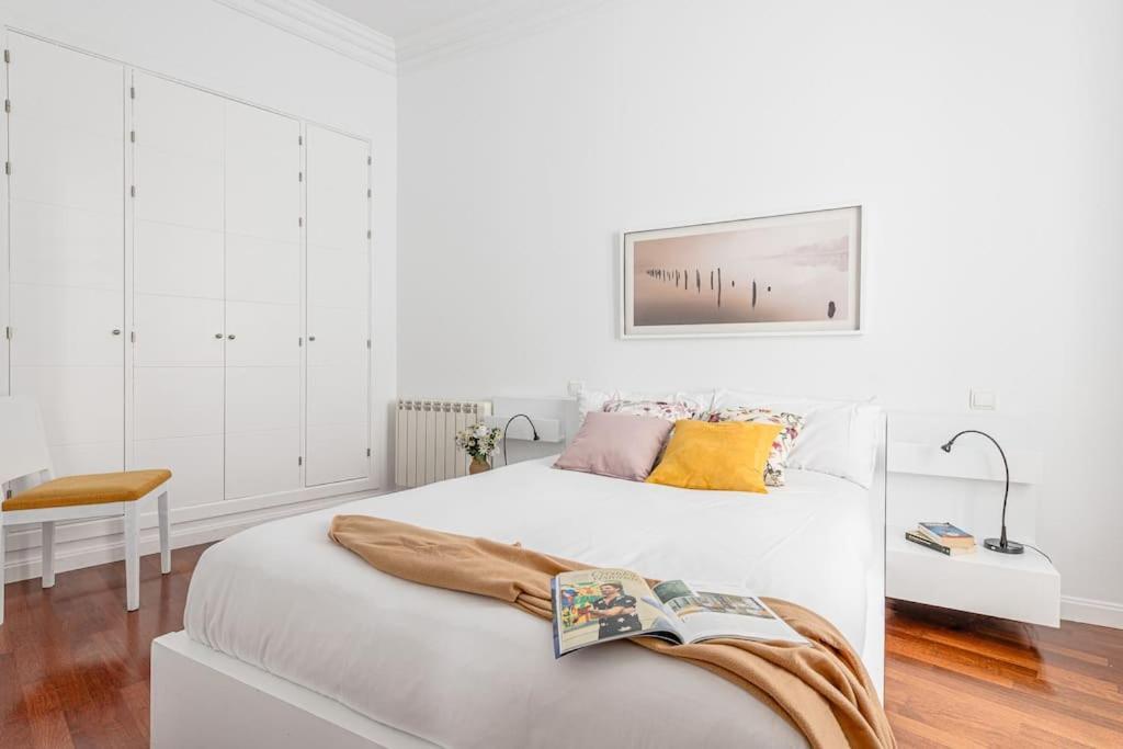Bright Apartment In Gran Via With Balconies Inf2Iz3 Madrid Bagian luar foto